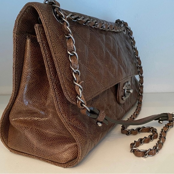 Authentic CHANEL Crumpled Grained Calfskin CC Crave Flap Brown - Picture 4 of 10